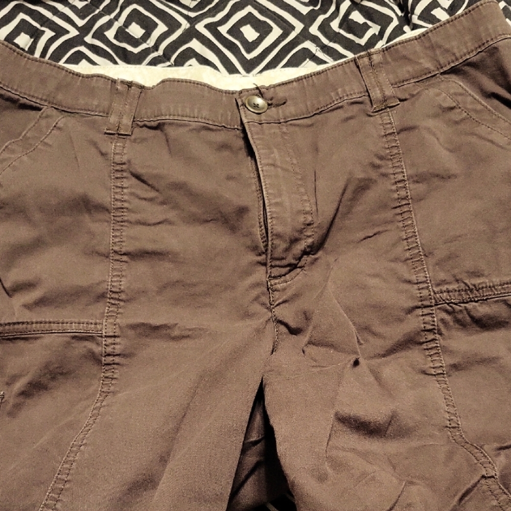 Women's Lee Comfort Waistband Cargo Shorts